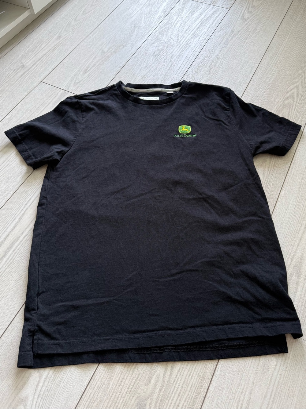 John Deere small 100% cotton black tee short sleeve shirt casual tractor farm